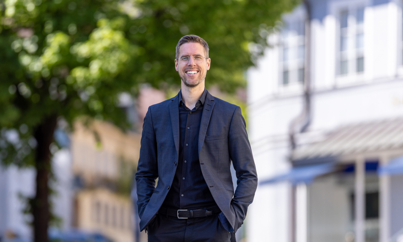 about-team-1-desktop-700x420